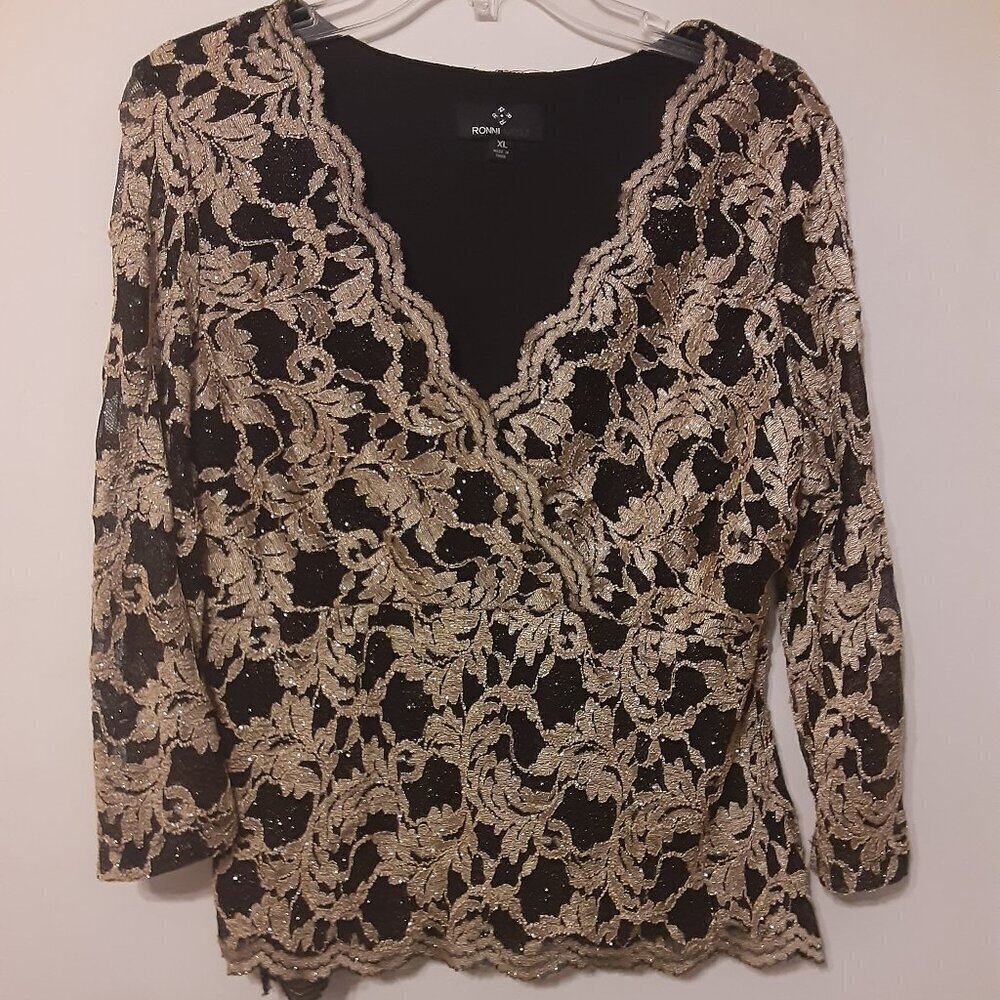 Ronni (XL) Gold & Black Metallic Lace Top w/Long Sleeves & V Neck. Fully Lined.
